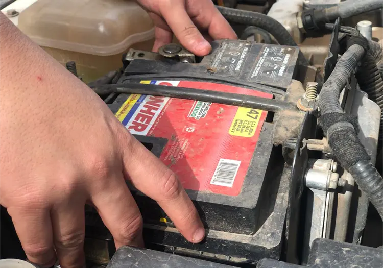 Jalo por Obreg&oacute;n Impulsa reciclaje de bater&iacute;as de autos