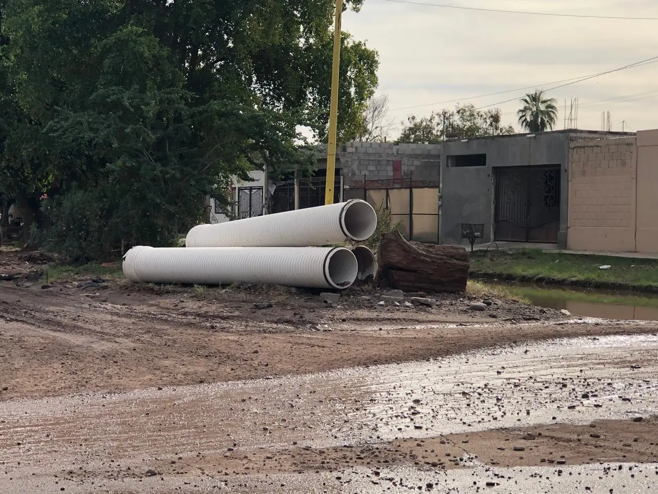 Se retoman labores en obras de Cajeme tras lluvias