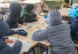 Escuelas de Sonora retrasan horarios por bajas temperaturas