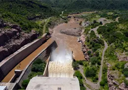 Frente fr&iacute;o deja aportaciones en sistema de presas
