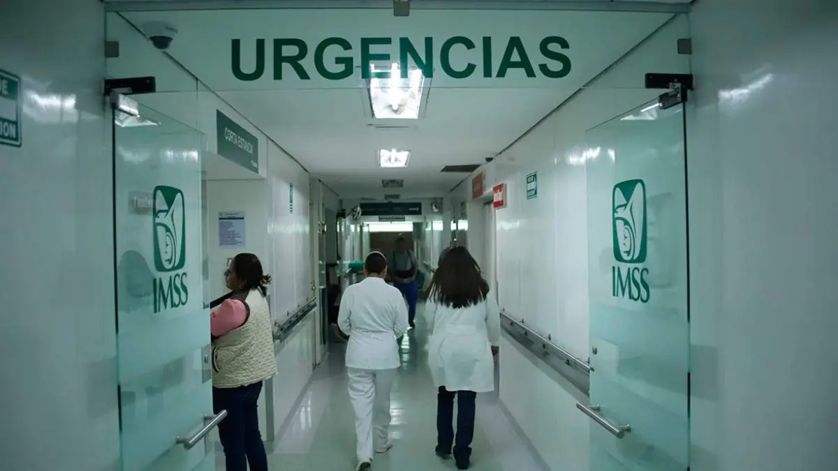 Zoé Robledo, director general del IMSS, anunció la mayor compra de equipo médico en una sola exhibición para fortalecer la atención y el diagnóstico
