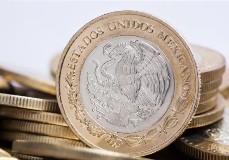 Las monedas de 10 y 20 pesos cambiaron; estos son los nuevos dise&ntilde;os en M&eacute;xico
