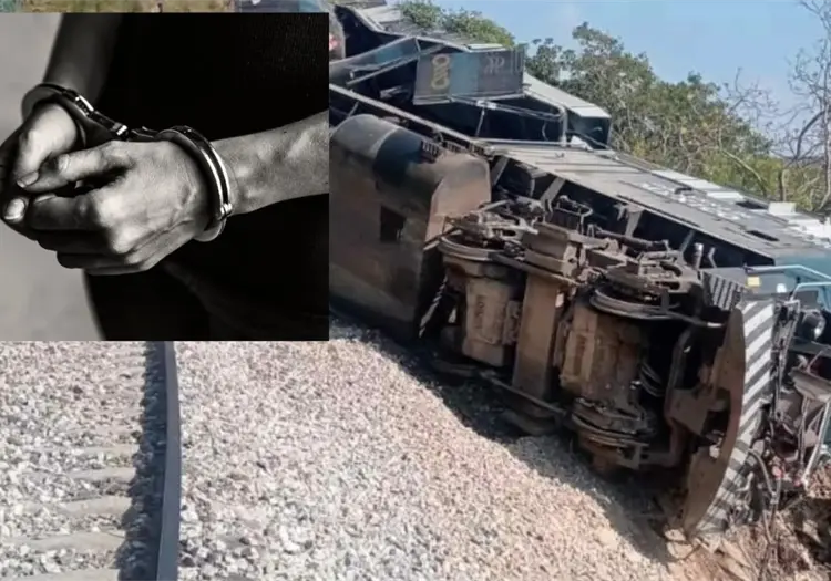 Detienen a operador del Tren Interoce&aacute;nico que se descarril&oacute; en Oaxaca