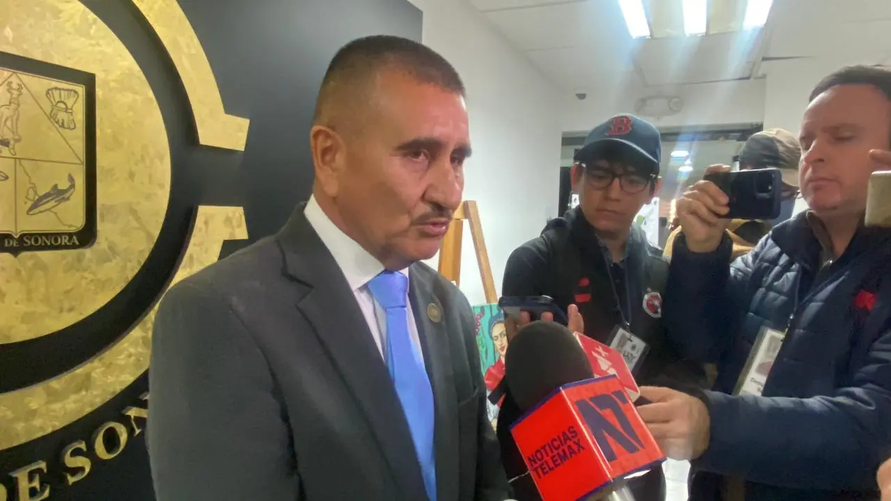 "Creo que hay un buen ambiente en el &aacute;mbito sindical, tanto en trabajadores del servicio del Estado como del sector p&uacute;blico, pero es necesario este tipo de legislaci&oacute;n para evitar tentaciones: Diputado &Oacute;scar Ort&iacute;z Arbayo