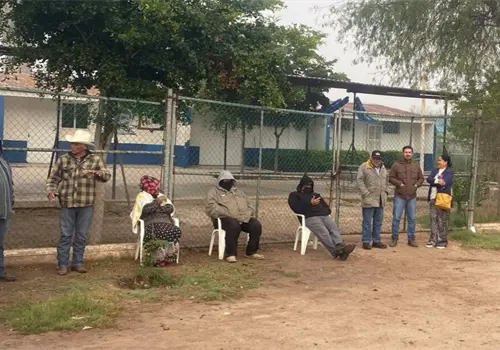 Indígenas mayos toman el CET del Mar Indígenas mayos toman el CET del Mar