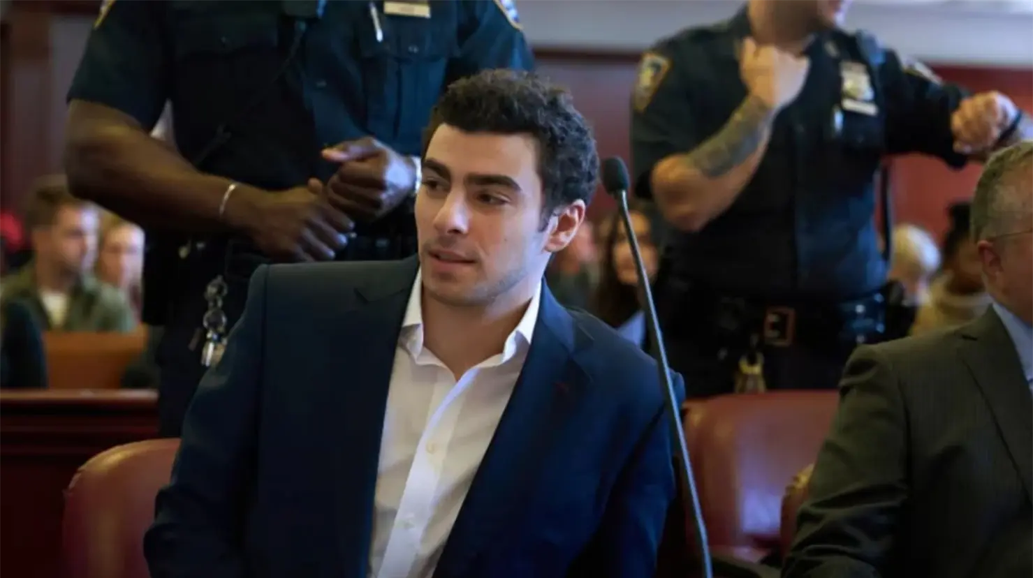 Luigi Mangione evita la pena de muerte ¿Qué sigue en su caso por el asesinato del CEO de UnitedHealthcare?