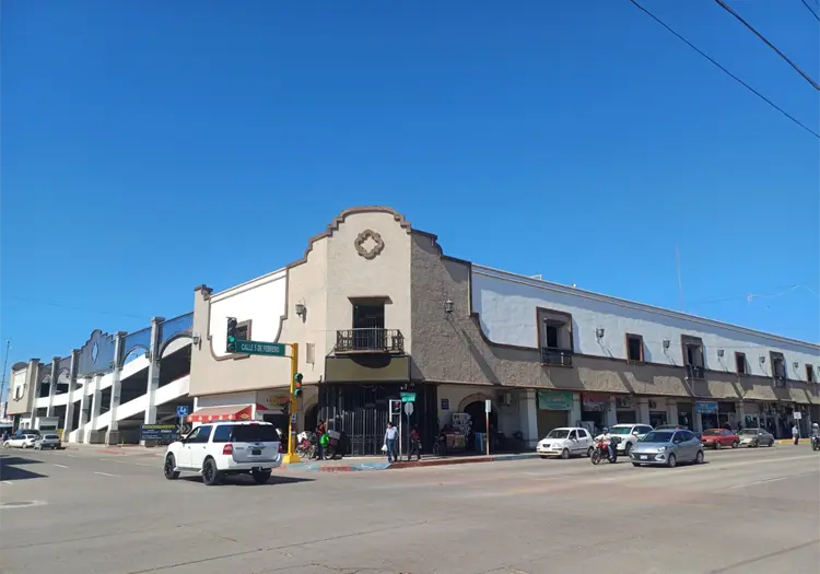 Conf&iacute;a Mercajeme en San Valent&iacute;n