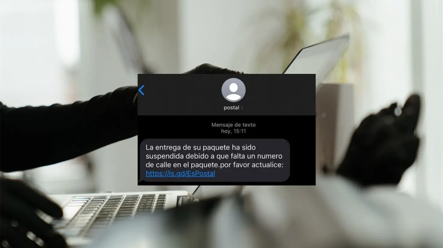 ¿Recibiste un SMS de paquete retenido? Por qué NO debes dar clic a ese mensaje