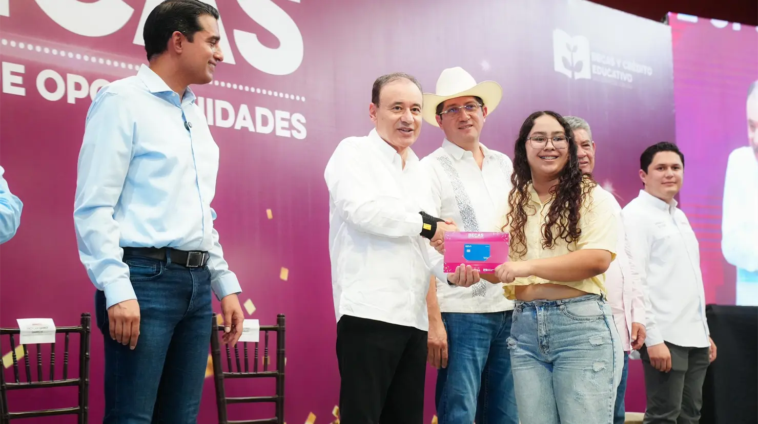 El registro para los aspirantes ser&aacute; del 30 de enero al 13 de febrero en la p&aacute;gina oficial: becasycredito.sonora.gob.mx/