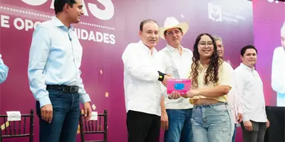 Hay 44 mil 500 becas disponibles para universitarios de Sonora Hay 44 mil 500 becas disponibles para universitarios de Sonora