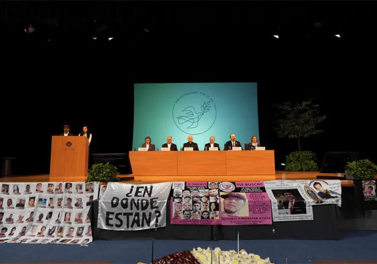 Realizan Segundo Di&aacute;logo Nacional por la Paz: voces que hablaron a pesar del miedo