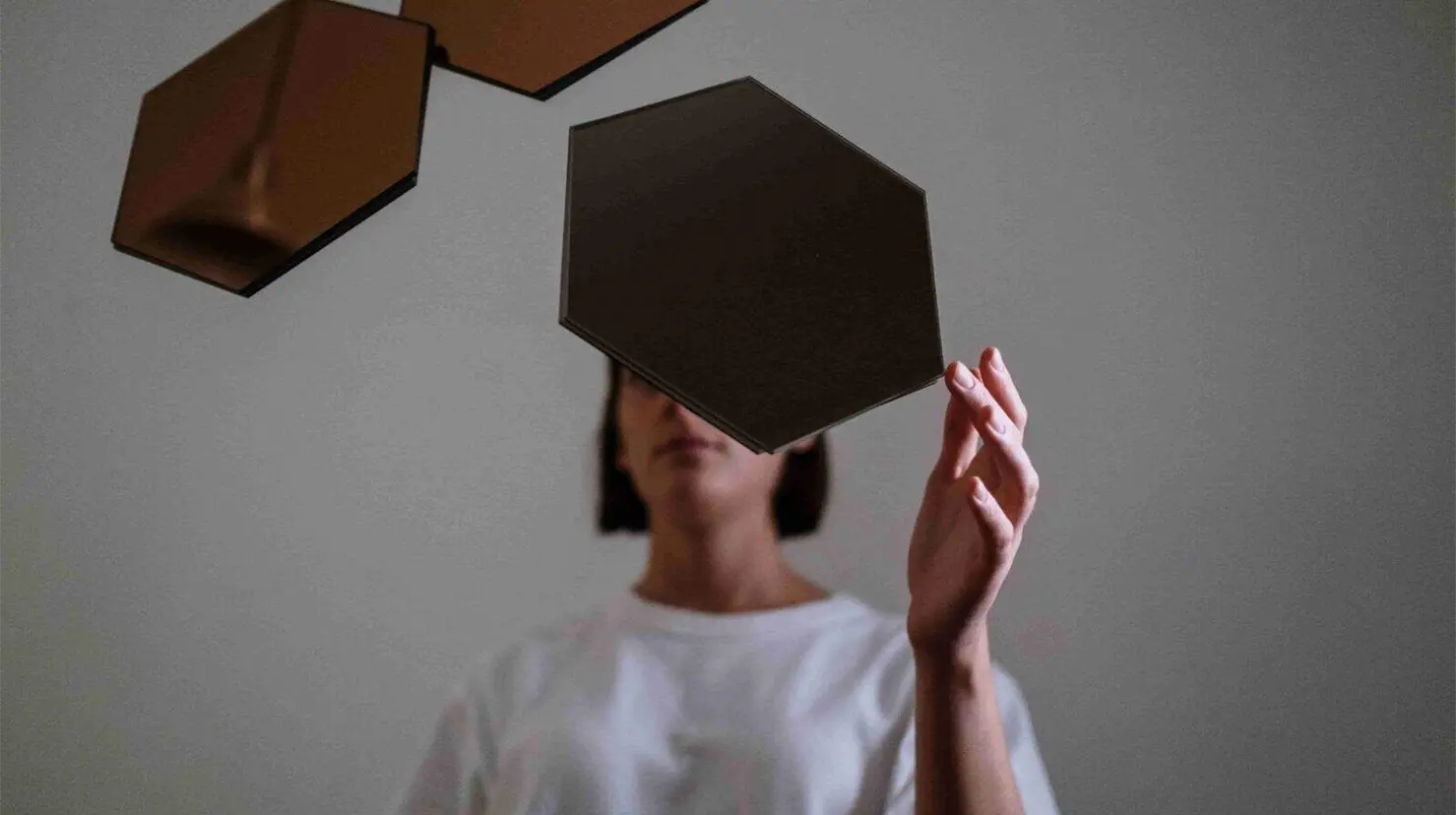 Pensamientos intrusivos: &iquest;Por qu&eacute; aparecen y qu&eacute; hacer cuando no se van?