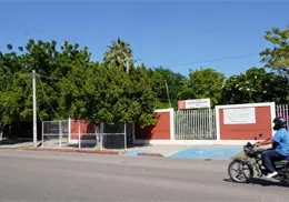 Alumnos del CAM 52 van a la preparatoria