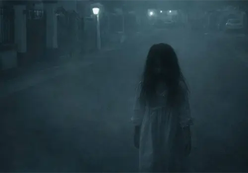 La ni&ntilde;a de Villa Bonita: conoce la historia del espectro que aterra las calles del fraccionamiento en Cajeme