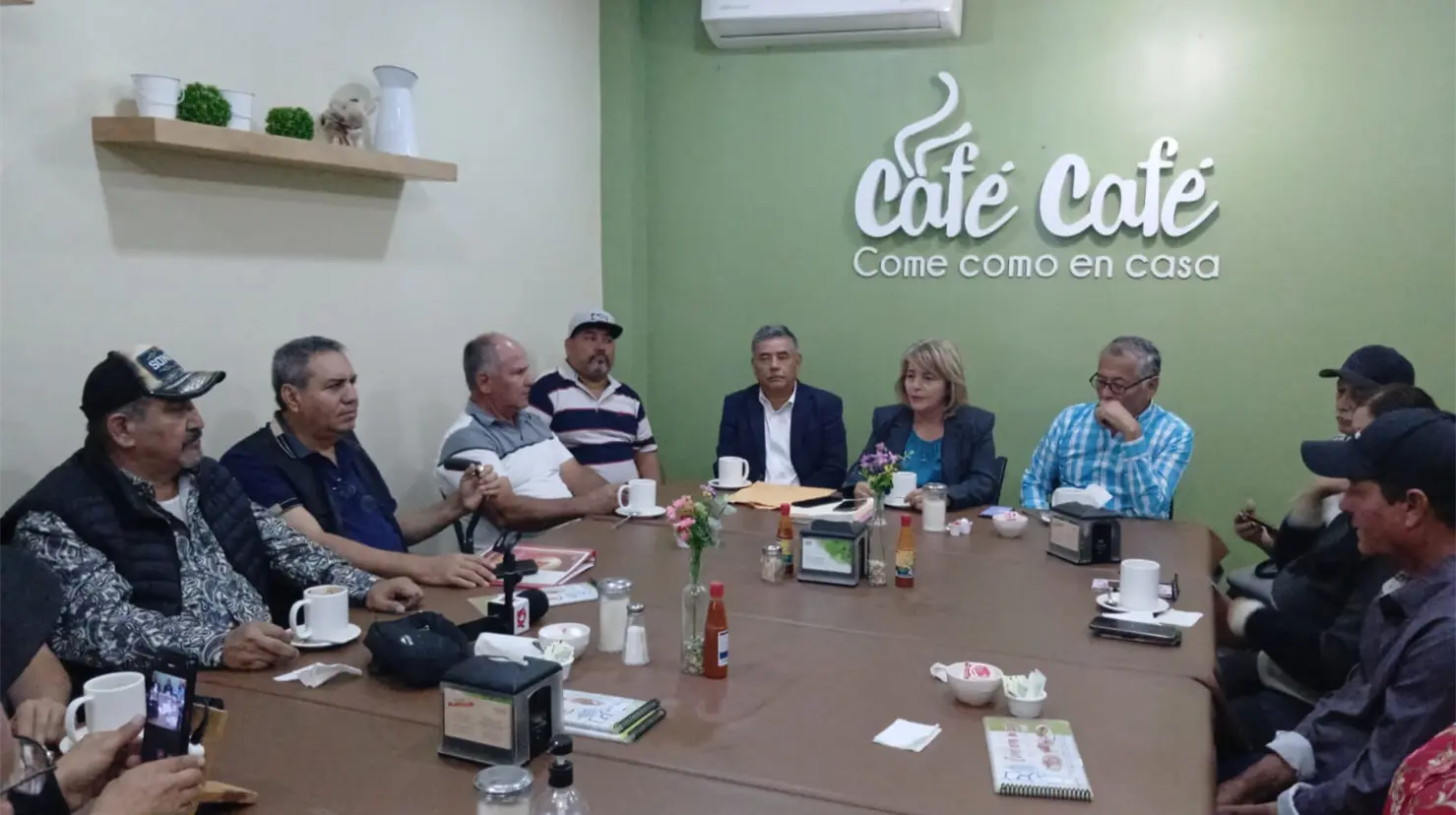 Crean organizaci&oacute;n pol&iacute;tica "Mu&eacute;vete por Cajeme"