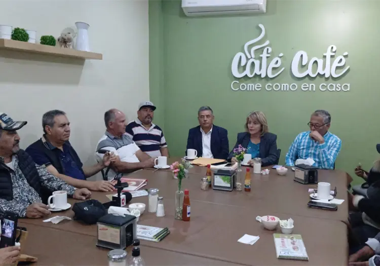 Crean organizaci&oacute;n pol&iacute;tica "Mu&eacute;vete por Cajeme"