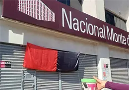 Cumplen 4 meses de huelga en Nacional Monte de Piedad