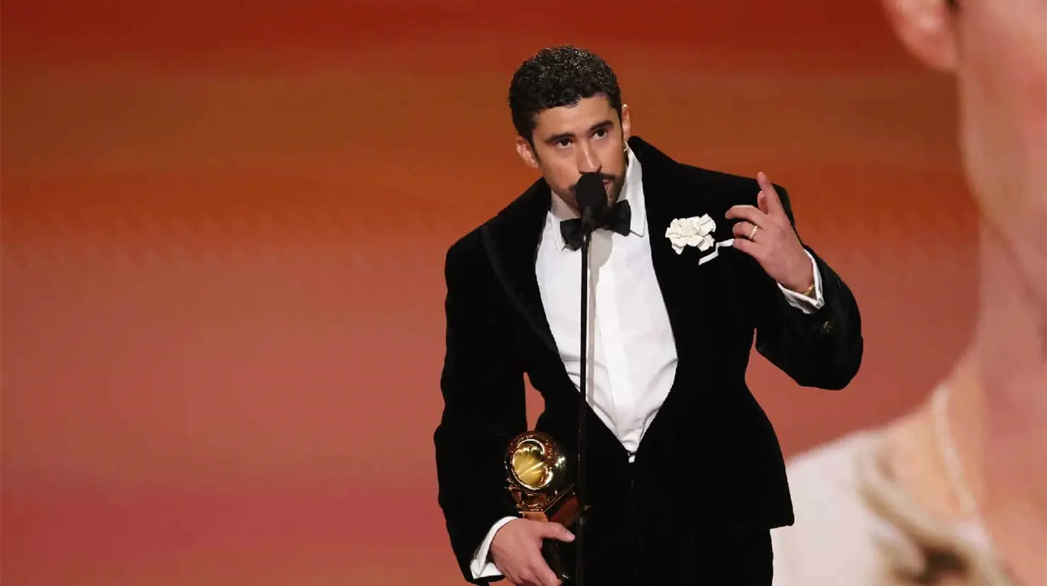 Bad Bunny hace historia en los Grammy con el primer &Aacute;lbum del A&ntilde;o en espa&ntilde;ol