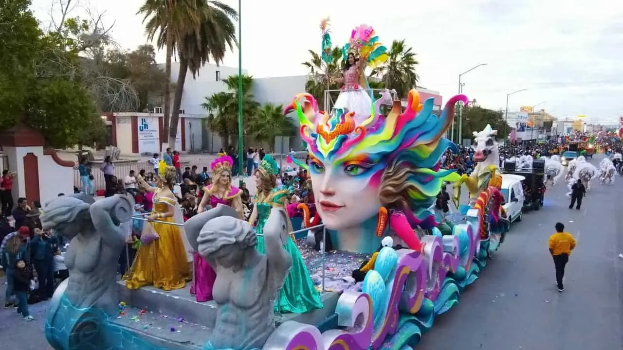 El tradicional carnaval de Guaymas 2026 se desarrollar&aacute; a trav&eacute;s de la Direcci&oacute;n de Desarrollo Econ&oacute;mico y Tur&iacute;stico del ayuntamiento de Guaymas del jueves 12 al martes 17 de febrero