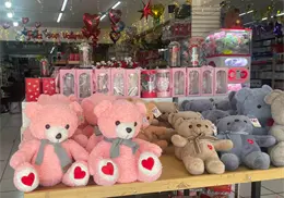 Datos personales deben protegerse en compras de San Valent&iacute;n: Condusef Cajeme