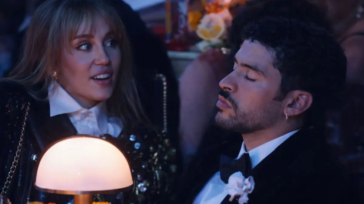 Las redes sociales reaccionaron en tiempo real con creatividad y humor, transformando instantes de la gala en tendencias virales