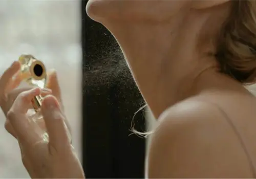 &iquest;Qu&eacute; perfume regalar? Las fragancias de mujer que son tendencia este 2026