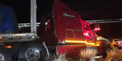 Se registra fuerte accidente vehicular en la Carretera Internacional 15