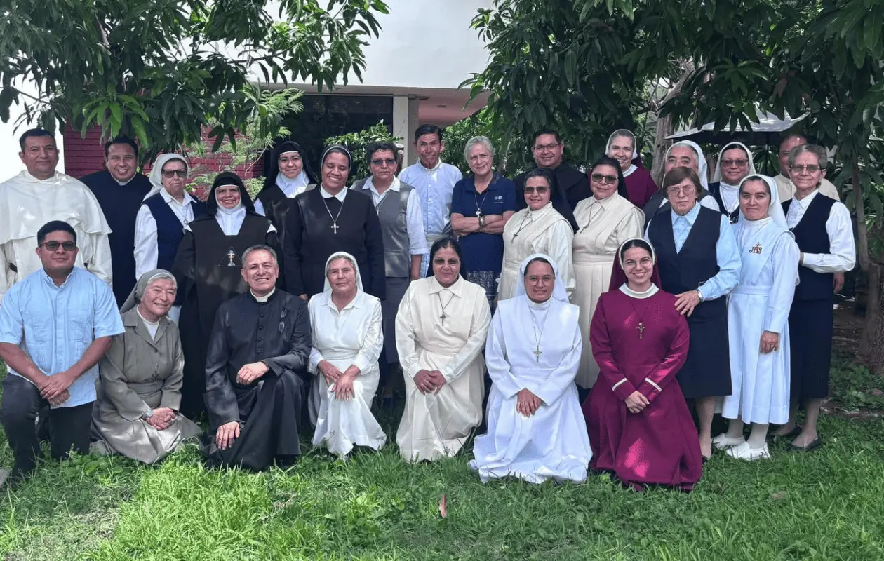 Las congregaciones religiosas hacen una tarea fundamental en Ciudad Obreg&oacute;n y muchas regiones del mundo.