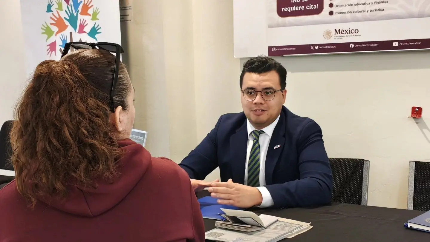 C&oacute;nsul de M&eacute;xico en Tucson, Arizona, Fernando S&aacute;nchez