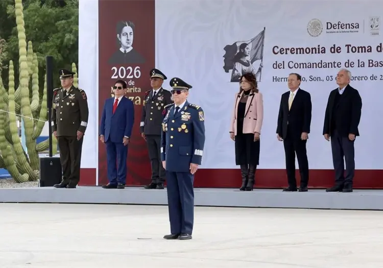 Fuerza A&eacute;rea cambia de mando