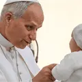 El papa León XIV llama a orar en febrero por los niños con enfermedades incurables y sus familias El papa León XIV llama a orar en febrero por los niños con enfermedades incurables y sus familias