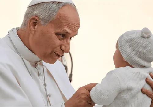 El papa Le&oacute;n XIV llama a orar en febrero por los ni&ntilde;os con enfermedades incurables y sus familias