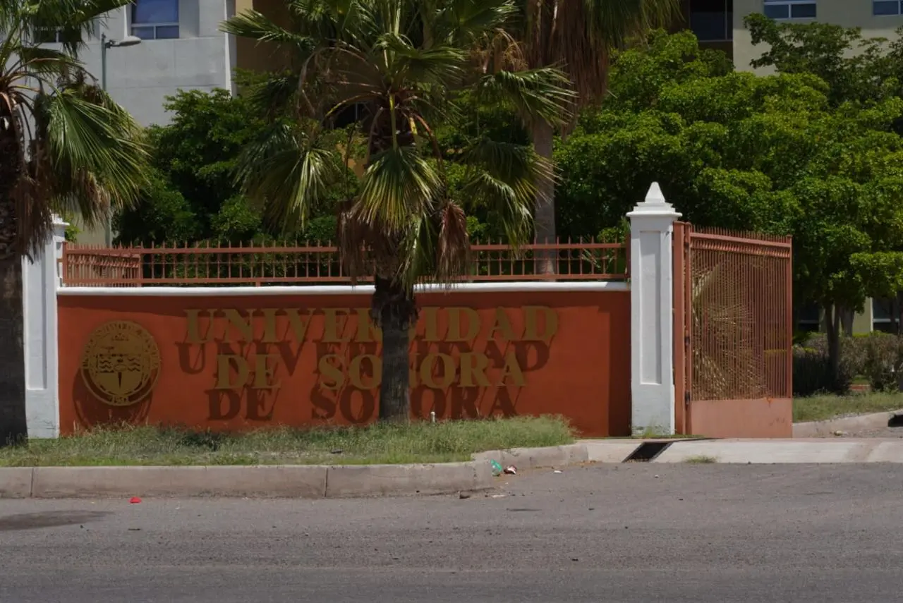El 4 de febrero se conmemora el d&iacute;a mundial de la lucha contra el c&aacute;ncer y el acad&eacute;mico en el &aacute;rea de la salud llam&oacute; a tener un estilo de vida saludable