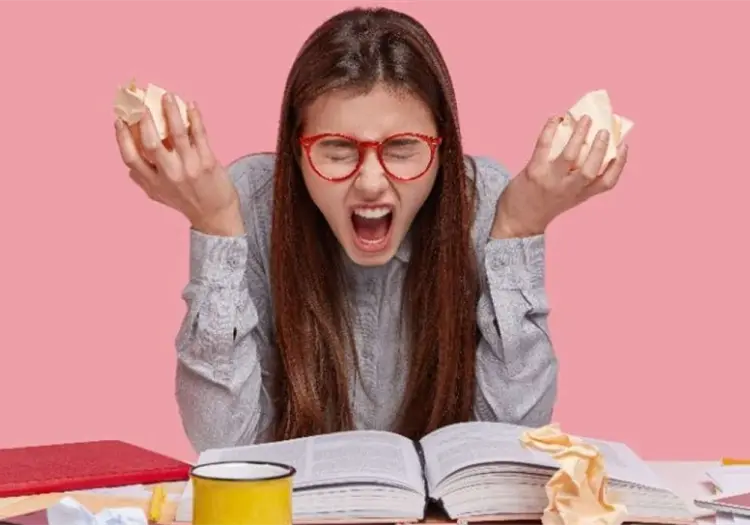 Burnout laboral: S&iacute;ntomas y se&ntilde;ales para identificarlo