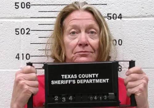 Condenan a 2 cadenas perpetuas a mujer de Oklahoma por matar a 2 mujeres y esconderlas en su refrigerador