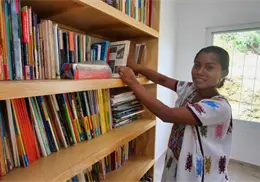 Facilitan solicitud de apoyo para estudiantes