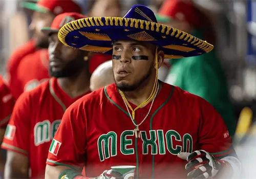 Isaac Paredes firma con Astros de Houston, pero se queda fuera del Cl&aacute;sico Mundial de Beisbol