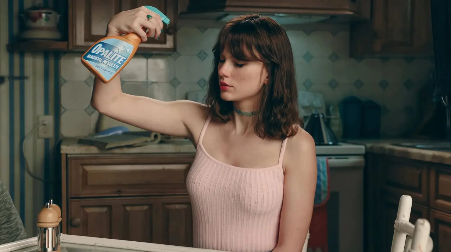 &iquest;Qui&eacute;n es Rodrigo Prieto, el cineasta mexicano detr&aacute;s de la filmaci&oacute;n del video de Opalite de Taylor Swift?