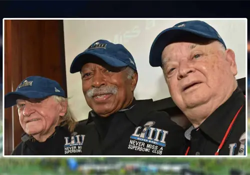 60 a&ntilde;os sin faltar al Super Bowl: la historia de tres amigos que hicieron del futbol americano una forma de vida
