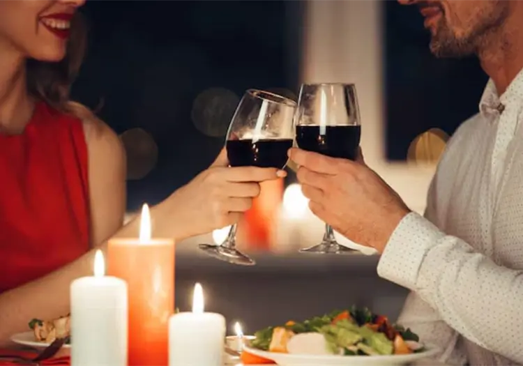 Cena en casa para San Valent&iacute;n: Men&uacute; f&aacute;cil de 3 tiempos para sorprender a tu pareja