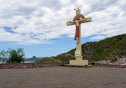 En abandono El Mirador de la Presa "El Ovi&aacute;chic"