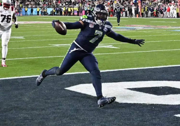 Los Halcones se coronan campeones del Super Bowl 2026