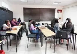 Van por nuevos maestros en Obreg&oacute;n