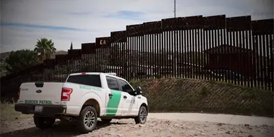 Gobierno estadounidense revela spots antimigraci&oacute;n: amenazan con la muerte a quienes crucen la frontera