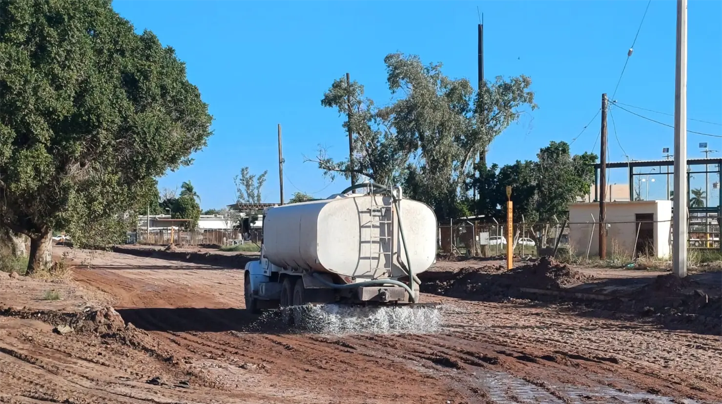 Avanza 55% obra del PICO